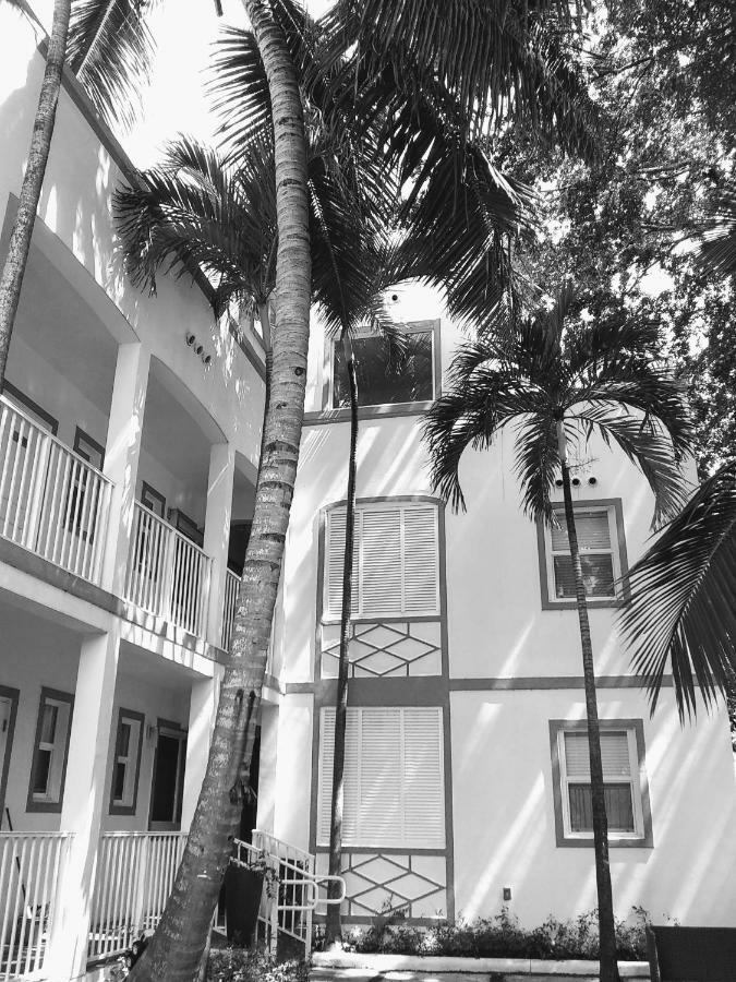 Studio Biscayne Blvd Miami Doral Exteriör bild
