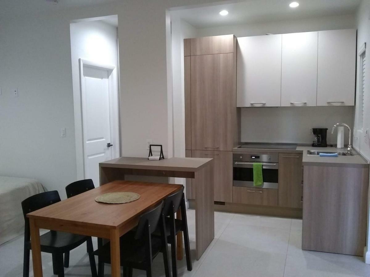 Studio Biscayne Blvd Miami Doral Exteriör bild