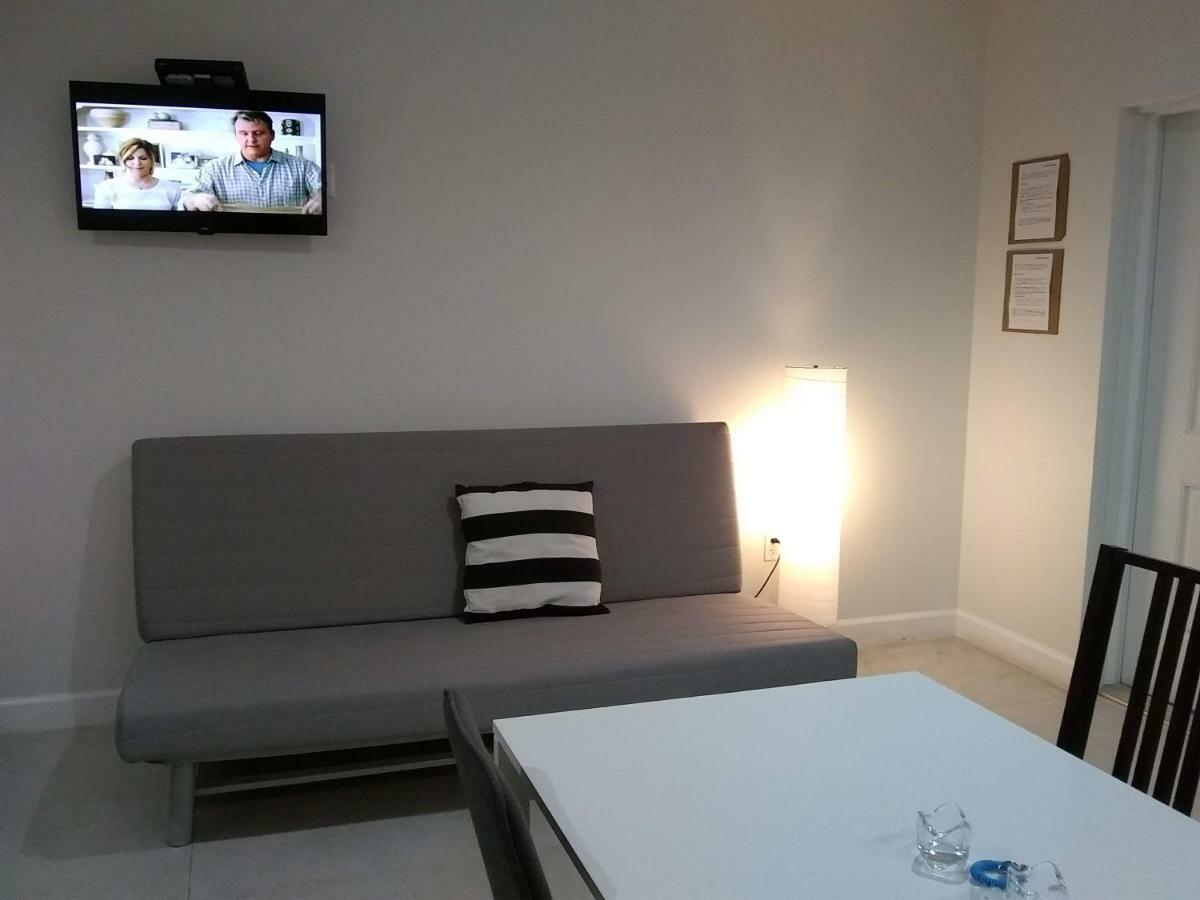 Studio Biscayne Blvd Miami Doral Exteriör bild