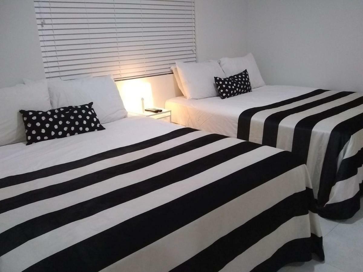 Studio Biscayne Blvd Miami Doral Exteriör bild